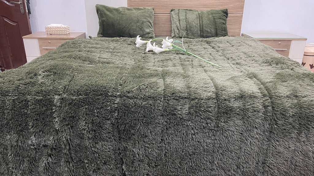 Green-Shaggy Quilt Set
