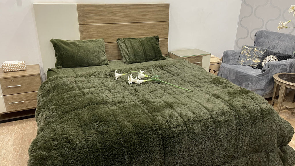 Green-Shaggy Quilt Set