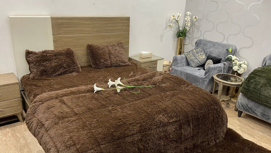 Brown-Shaggy Quilt Set