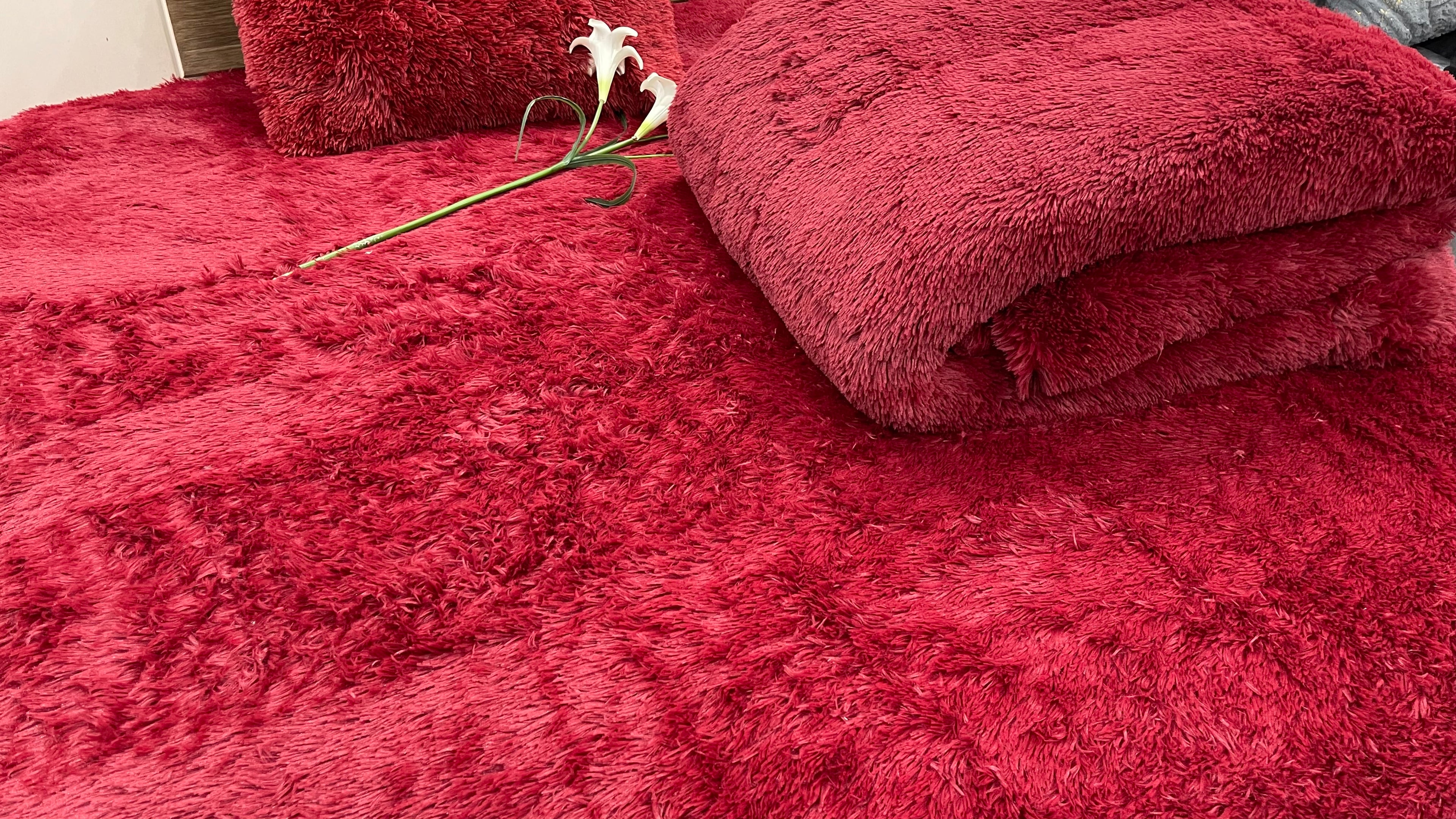 Maroon-Shaggy Quilt Set