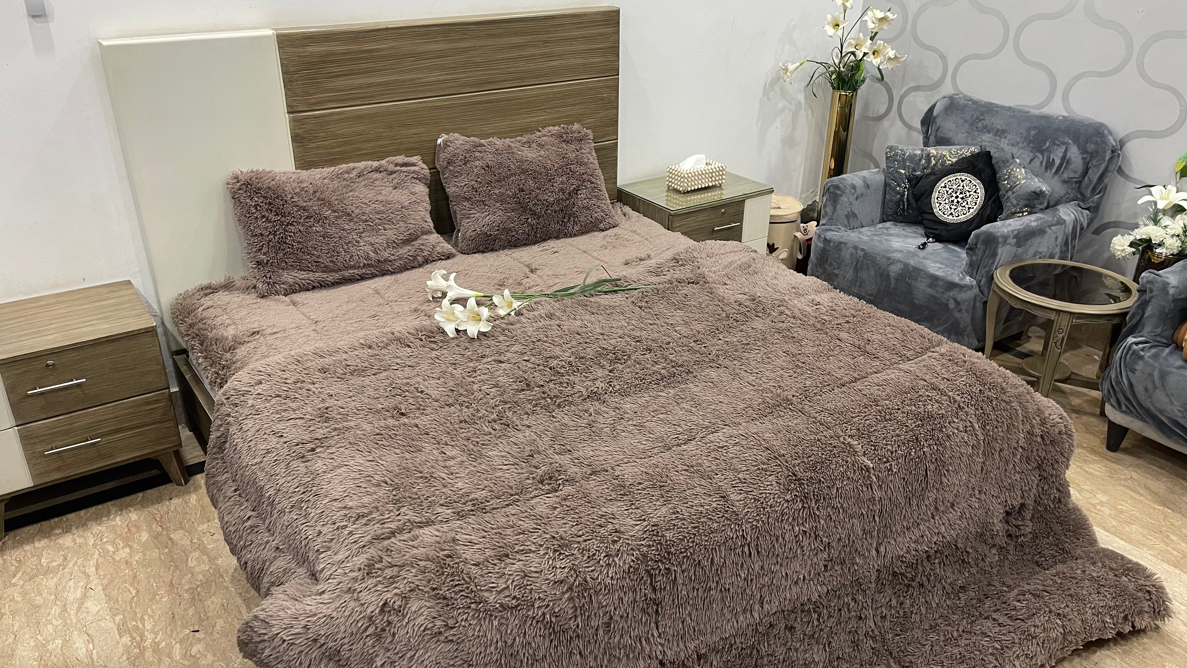 Mouse Skin-Shaggy Quilt Set