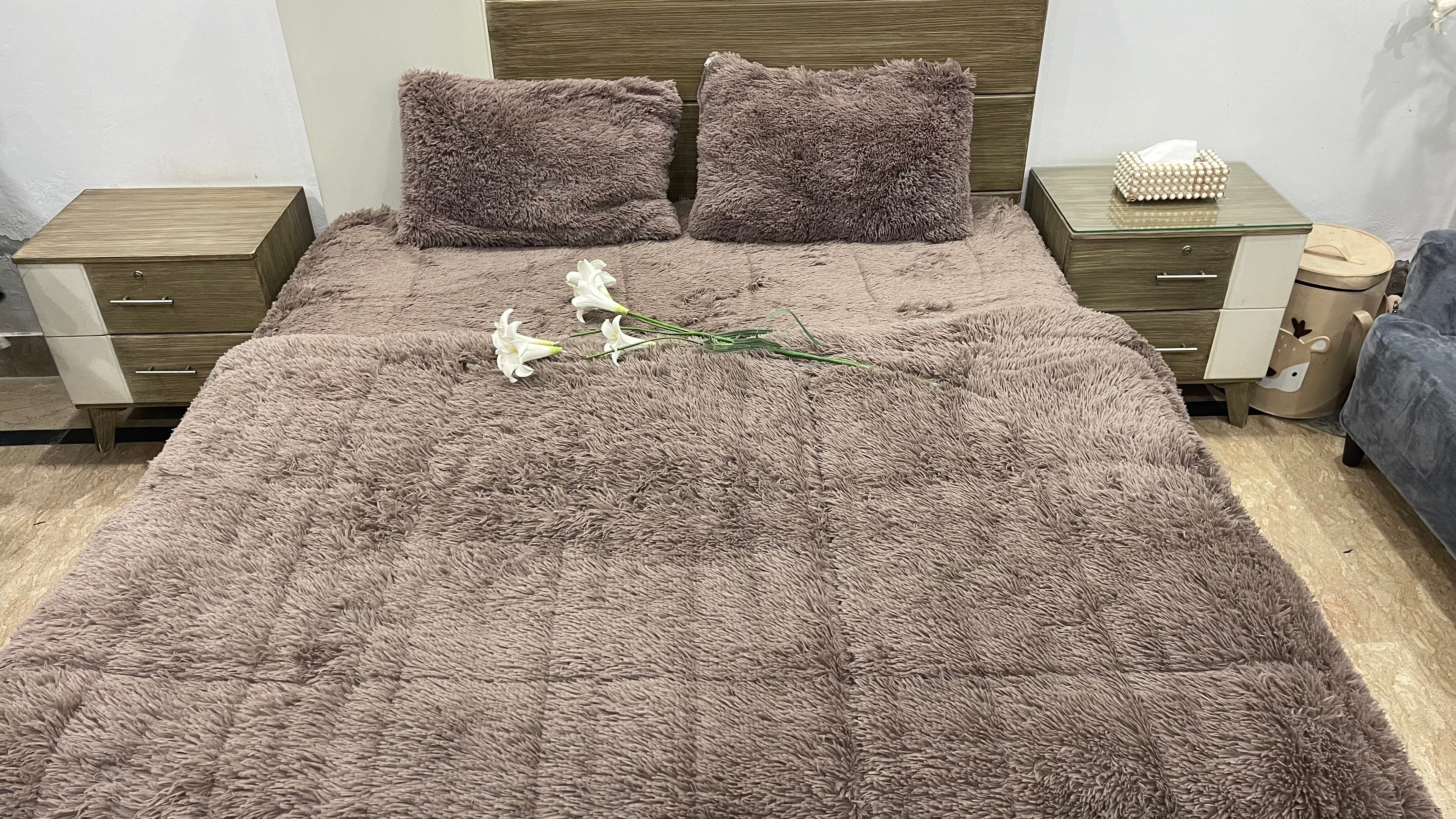 Mouse Skin-Shaggy Quilt Set